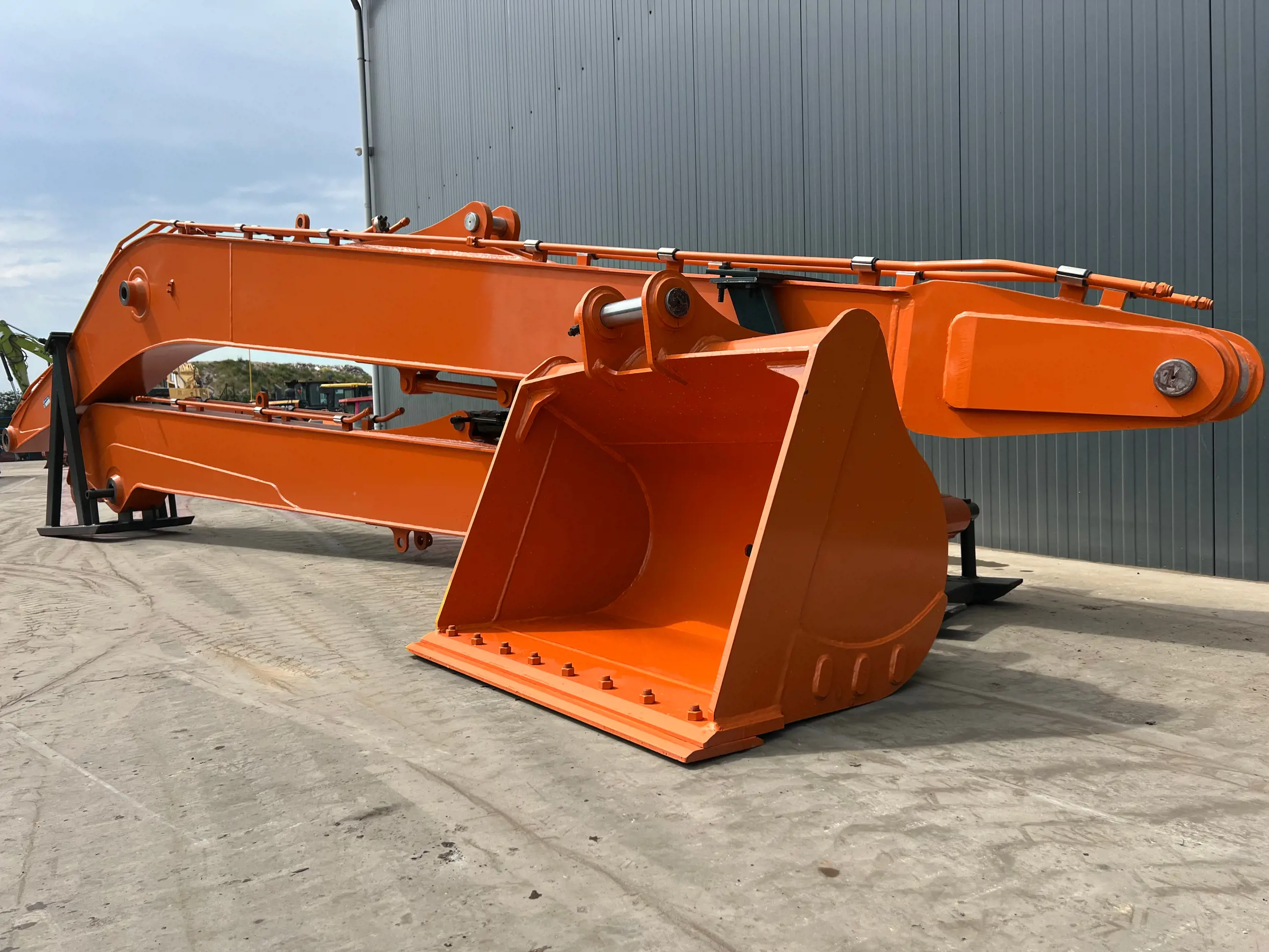 Hitachi ZX200 18m Set – #904876 – Smitma